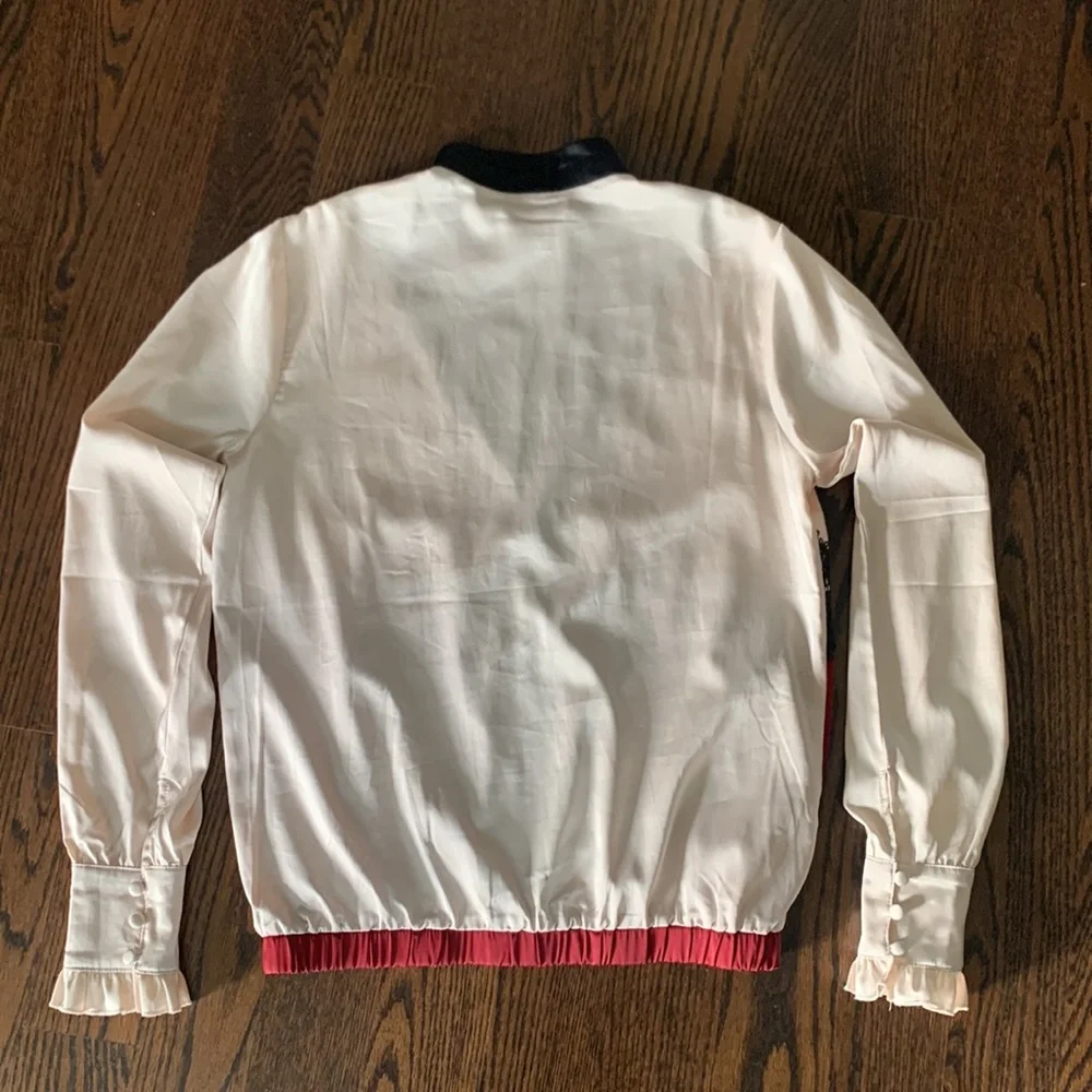 Gimmicks by BKE Satin & Lace Jacket - Picture 2 of 2